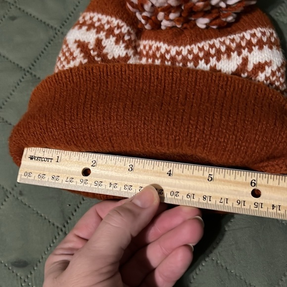 Burnt orange white fall University of Texas colors hat beanie with fluff - Picture 3 of 5